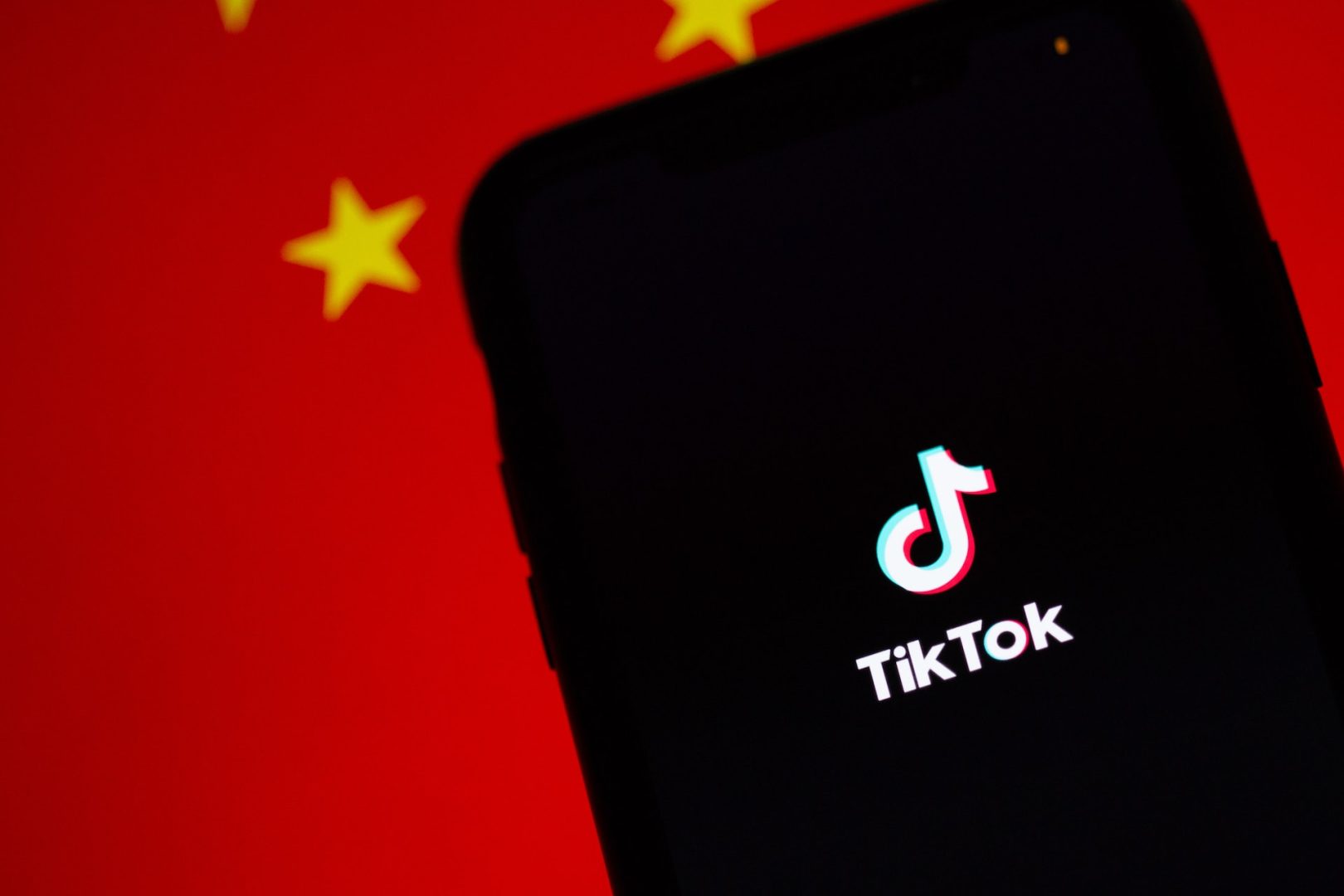 QuaiAlpha Tiktok Donnees Pixel Espion