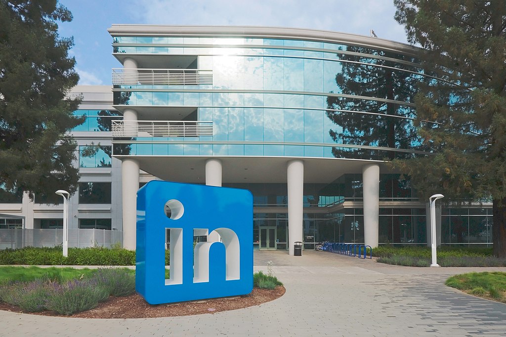 Photo prise devant le siège de LinkedIn à Sunnyvale